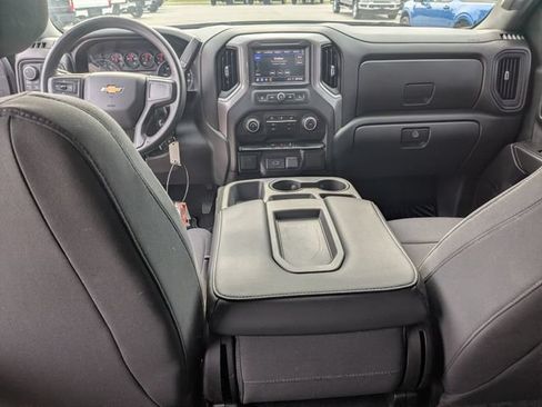 Used 2020 Chevrolet Silverado 1500 Custom w/ Custom Value Package AWD/4WD image 22