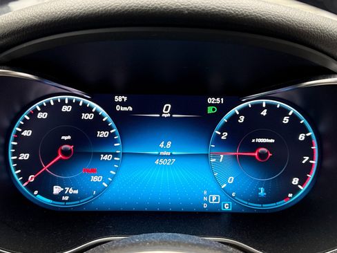 Used 2021 Mercedes-Benz C 300 4MATIC Sedan image 9