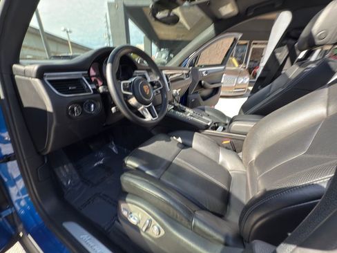 Used 2017 Porsche Macan S image 61
