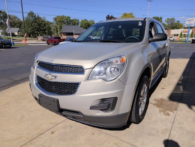 Used 2012 Chevrolet Equinox LS FWD image 3