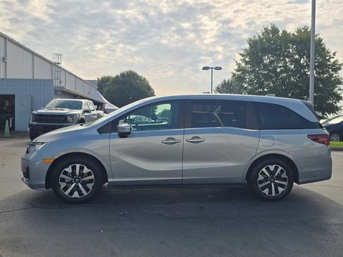 Used 2025 Honda Odyssey EX-L image 6