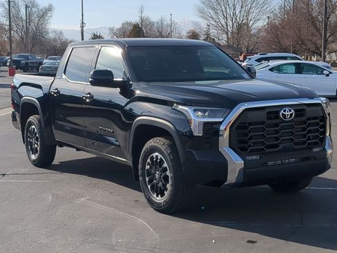 New 2026 Toyota Tundra SR5 w/ TRD Off-Road Package AWD/4WD image 8