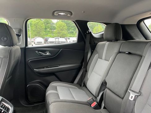 Used 2023 Chevrolet Blazer LT FWD image 20