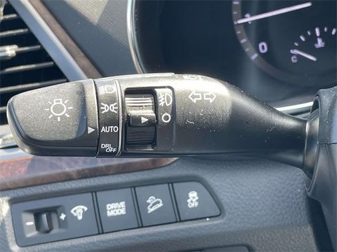 Used 2017 Hyundai Santa Fe SE w/ SE Premium Package 02 image 33