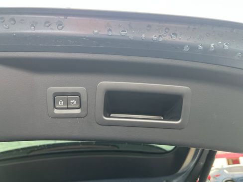 Certified 2025 MAZDA CX-70 3.3 Turbo S w/ Premium Package image 32