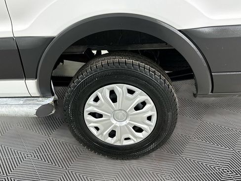 Used 2025 Ford Transit 250 Low Roof w/ Exterior Upgrade Package RWD image 27