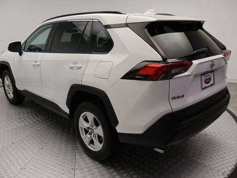 Certified 2021 Toyota RAV4 XLE FWD image 11