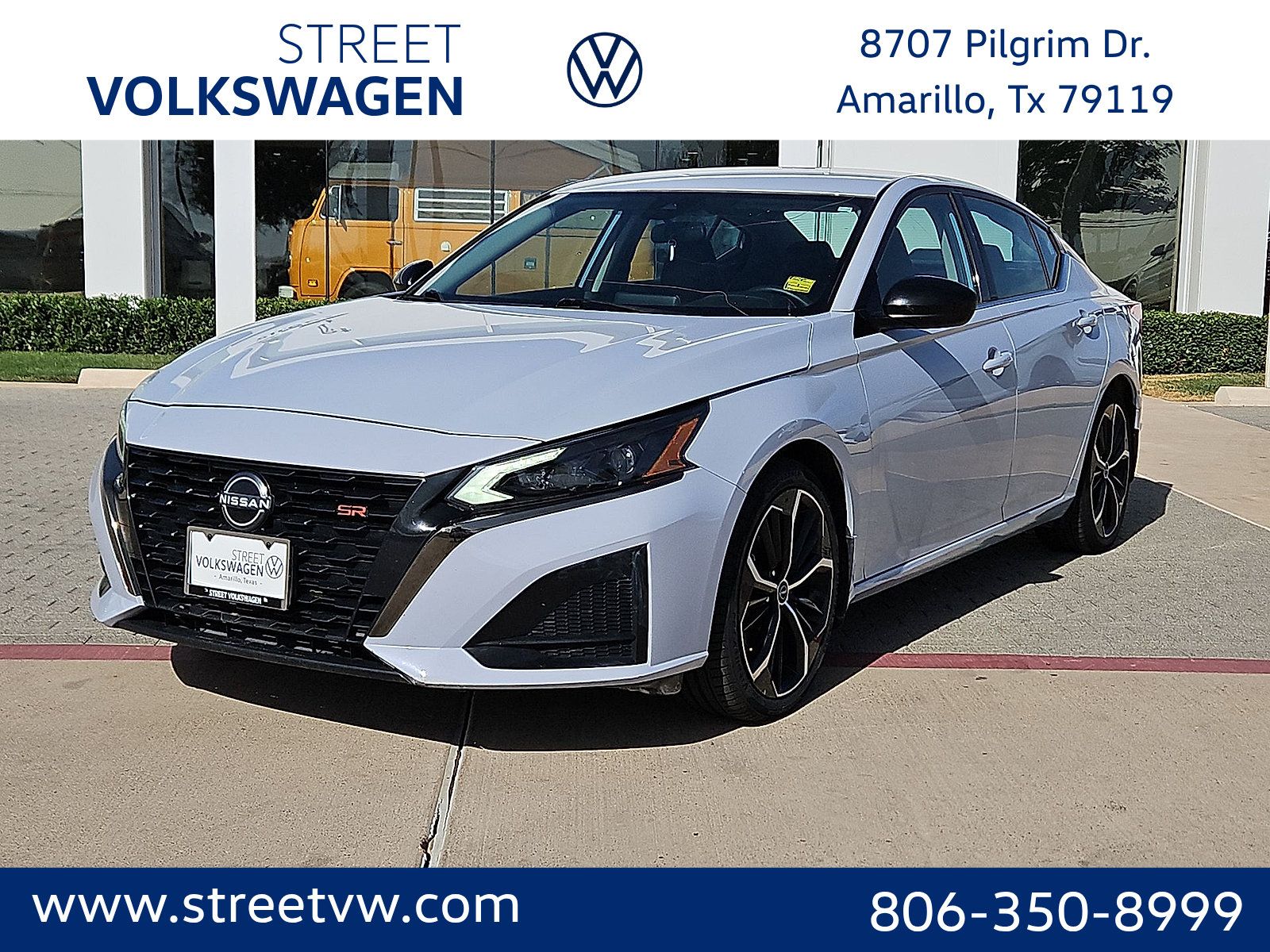 Used 2024 Nissan Altima 2.5 SR FWD image 1