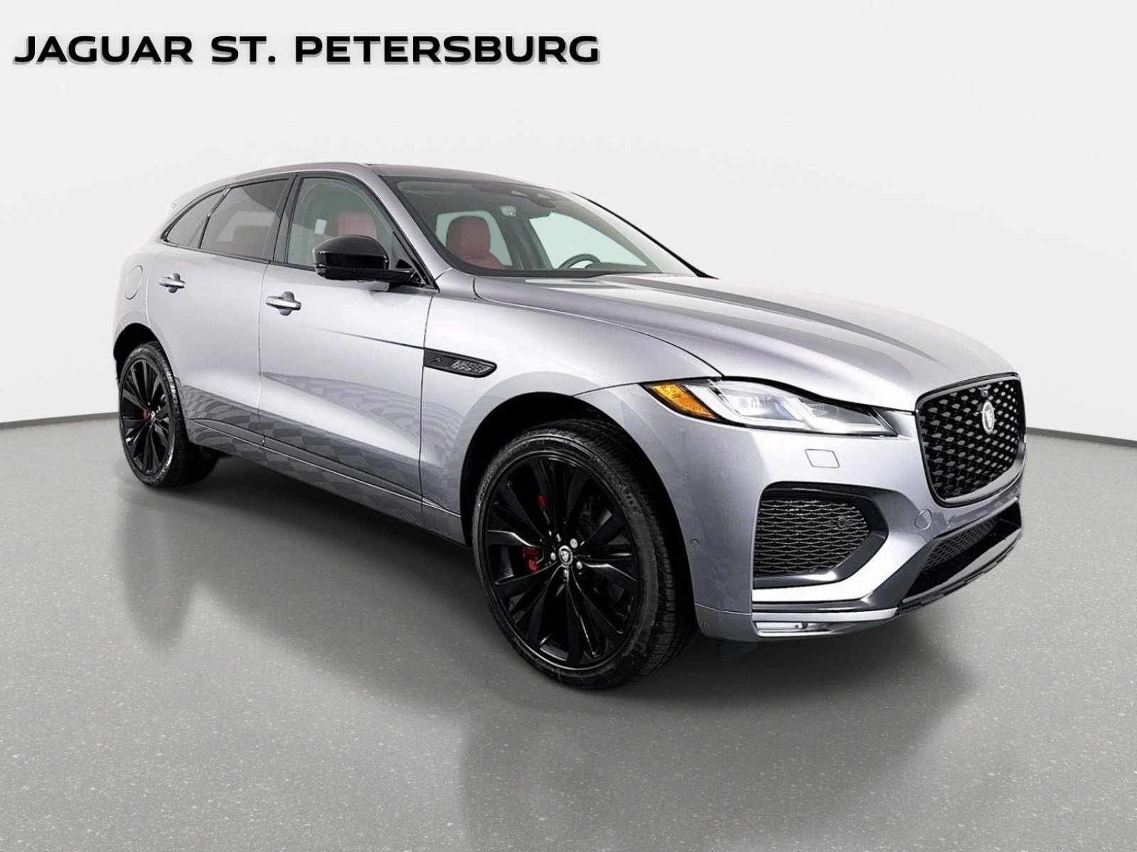 Used 2026 Jaguar F-PACE R-Dynamic S AWD/4WD image 3