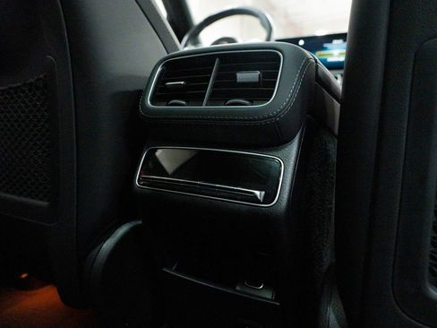 Used 2022 Mercedes-Benz GLE 63 AMG S image 31