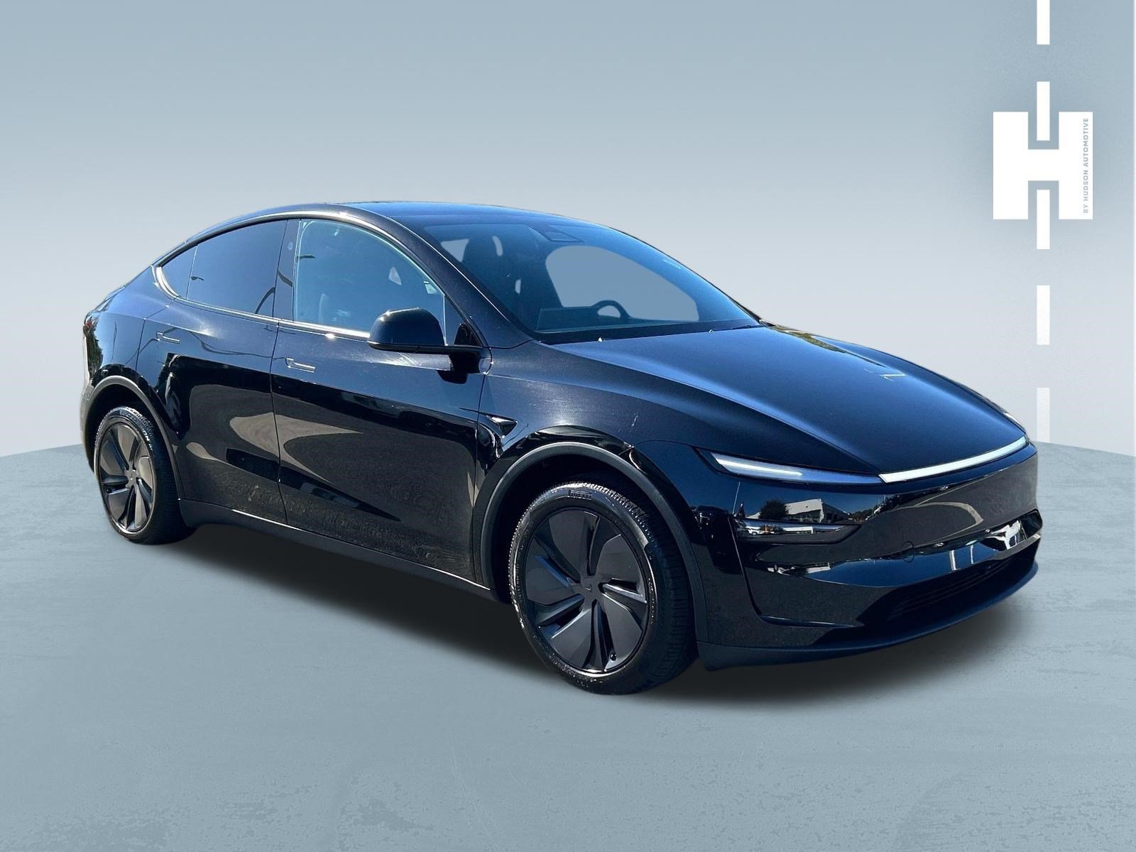 Used 2026 Tesla Model Y Long Range AWD/4WD image 1