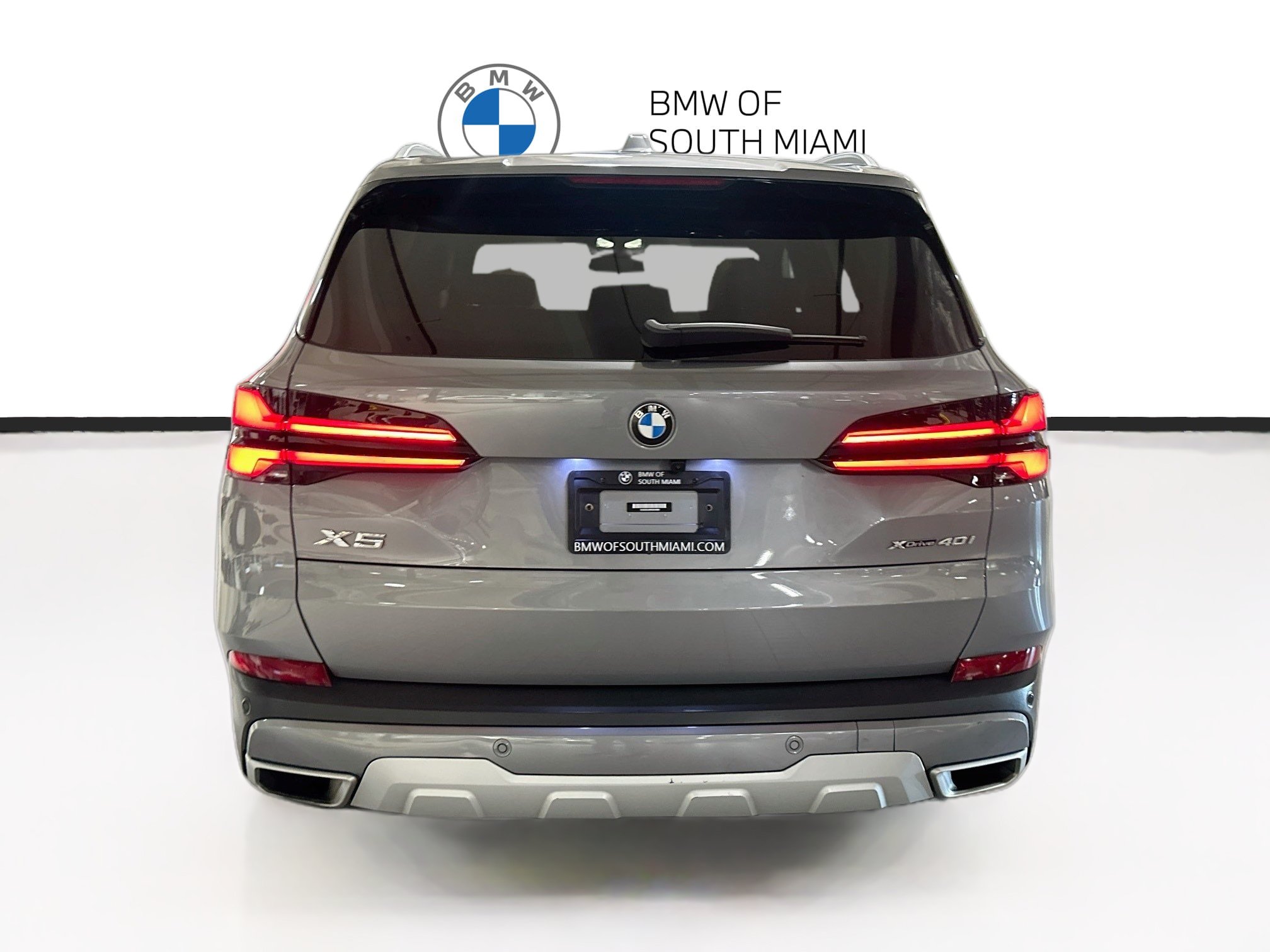 Used 2024 BMW X5 xDrive40i w/ Parking Assistance Package AWD/4WD image 5