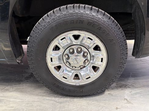 Used 2012 Nissan NV 3500 SV image 20