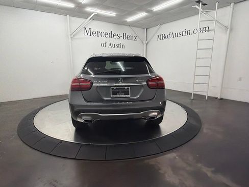 Certified 2018 Mercedes-Benz GLA 250 4MATIC image 6