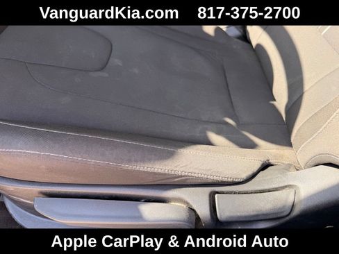 Used 2025 Hyundai Elantra SEL FWD image 15