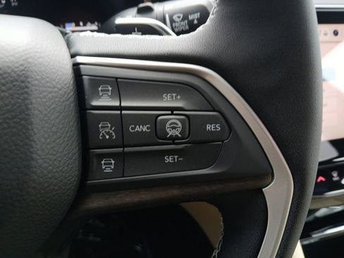New 2026 Jeep Grand Cherokee L Limited RWD image 25