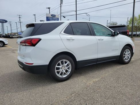 Used 2022 Chevrolet Equinox LT FWD image 8