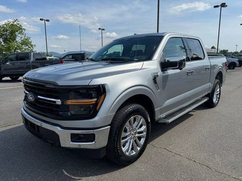 Used 2025 Ford F150 XLT w/ Equipment Group 302A MID AWD/4WD image 3