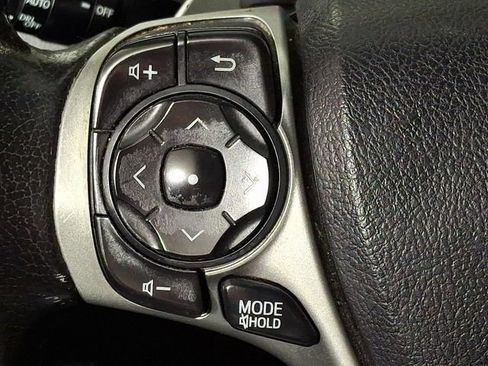 Used 2014 Toyota Camry SE FWD image 20