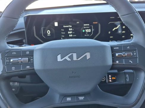 New 2026 Kia EV9 Land image 20