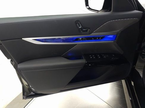 New 2026 BMW 740i xDrive image 10