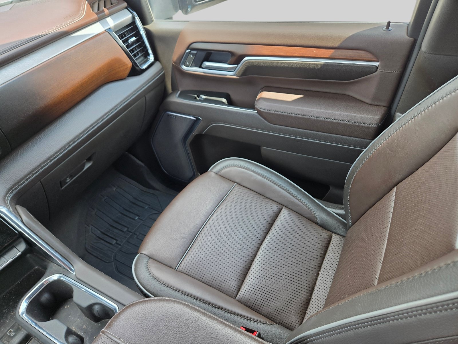 Used 2025 GMC Sierra 2500 Denali AWD/4WD image 43