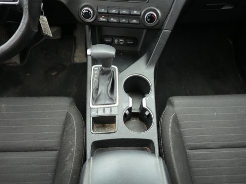 Used 2018 Kia Sportage LX AWD/4WD image 20