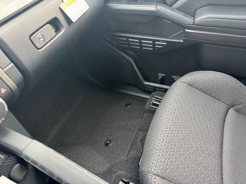 New 2026 Toyota 4Runner SR5 AWD/4WD image 19