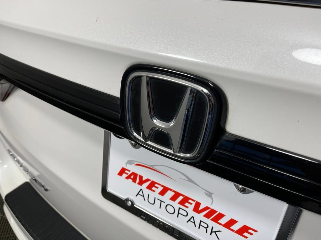 Certified 2026 Honda Odyssey Touring image 18