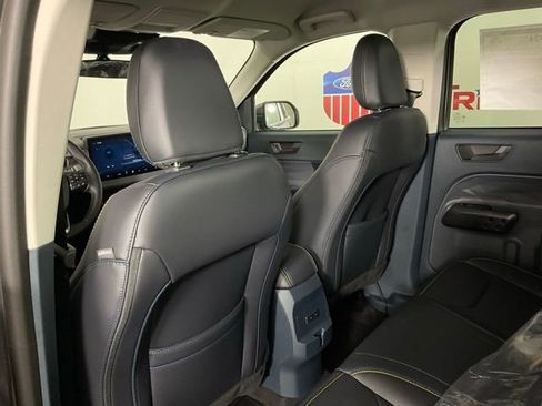 New 2026 Ford Maverick Lobo image 14