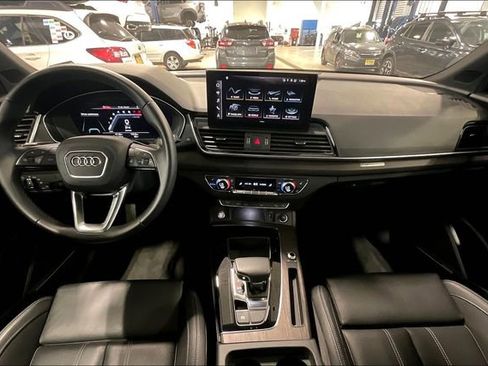 Used 2024 Audi Q5 2.0T Premium Plus image 15