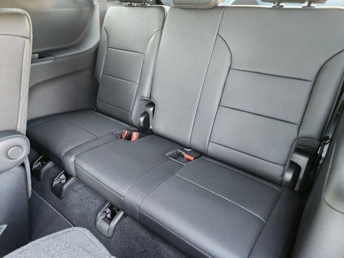 New 2026 Chevrolet Traverse High Country image 25