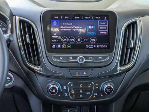 Used 2022 Chevrolet Equinox RS w/ RS Leather Package FWD image 18