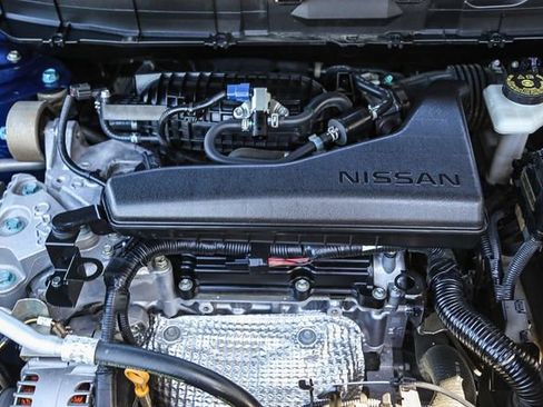 Used 2020 Nissan Rogue FWD image 28