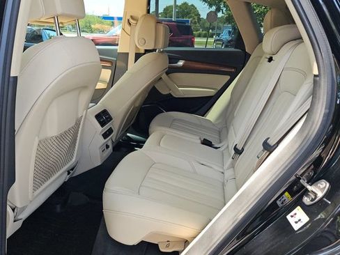 Used 2021 Audi Q5 2.0T Premium AWD/4WD image 11