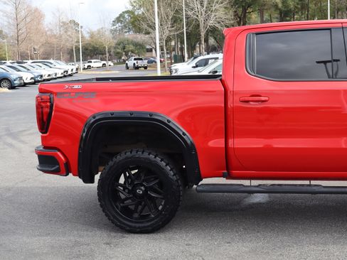 Used 2023 GMC Sierra 1500 Elevation w/ Preferred Package image 10