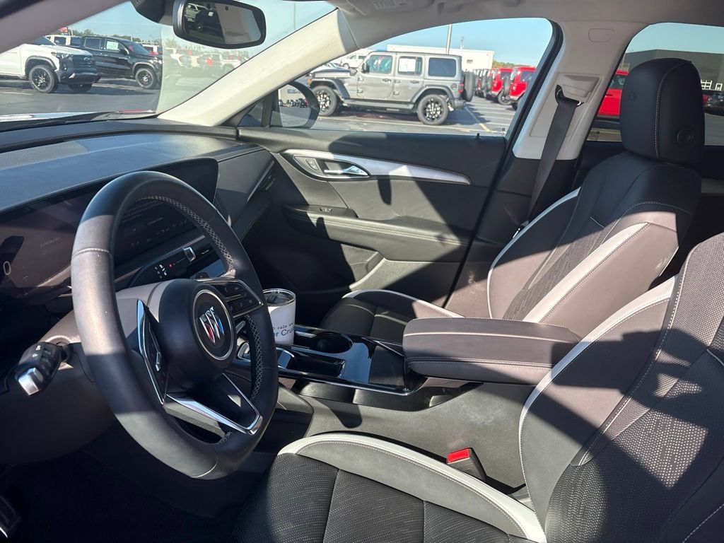 Used 2024 Buick Envision Sport Touring AWD/4WD image 14