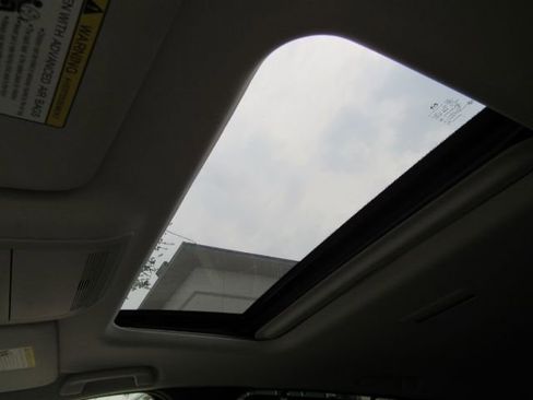 Used 2024 MAZDA CX-90 Plug-In Hybrid w/ Preferred image 7