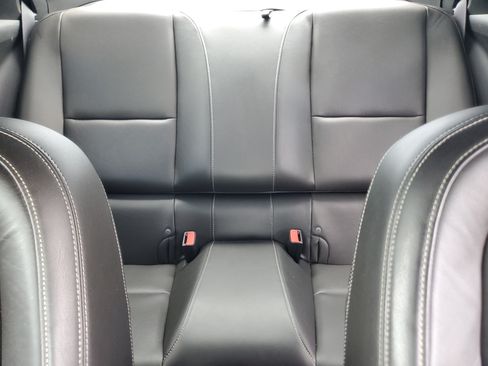Used 2010 Chevrolet Camaro LT RWD image 18