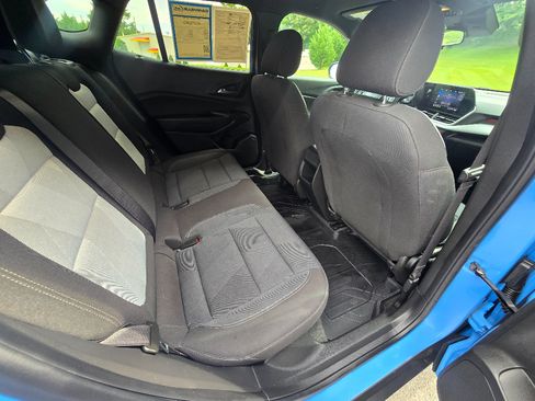 Used 2024 Chevrolet Trax RS w/ Driver Confidence Package FWD image 19
