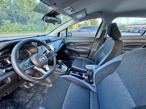 Used 2024 Nissan Versa SV w/ Trunk Package FWD image 9