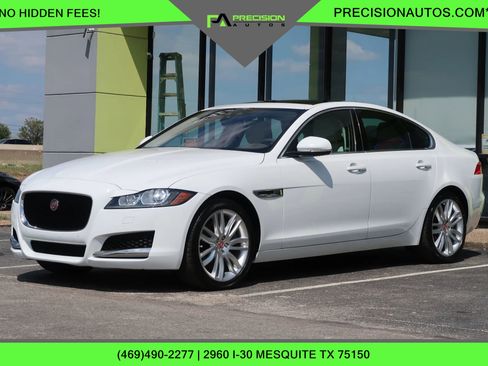 Used 2017 Jaguar XF Prestige image 1
