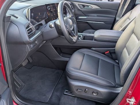 New 2026 Chevrolet Traverse LT FWD image 5