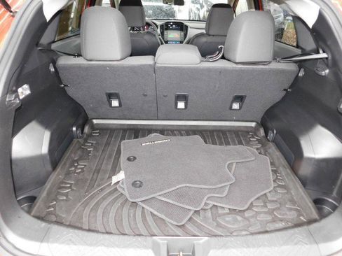 Used 2024 Subaru Crosstrek 2.0i Premium image 18