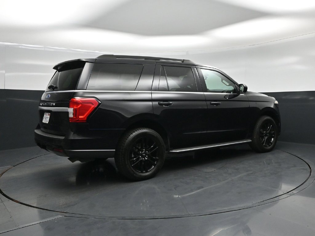 Used 2022 Ford Expedition XLT RWD image 26