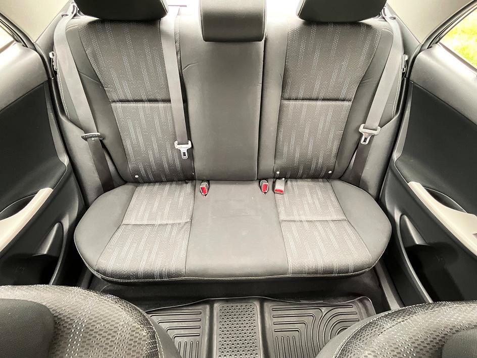 Used 2013 Toyota Corolla S w/ Premium Complete Pkg FWD image 27