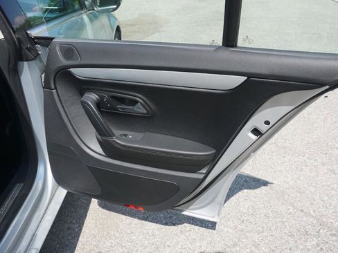 Used 2013 Volkswagen CC Sport Plus FWD image 22