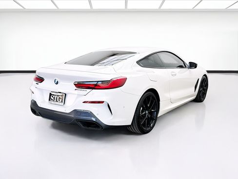 Used 2022 BMW M850i xDrive Coupe w/ Driving Assistance Package AWD/4WD image 4