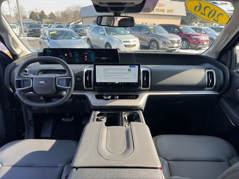 New 2026 Ford Expedition Max Active image 2