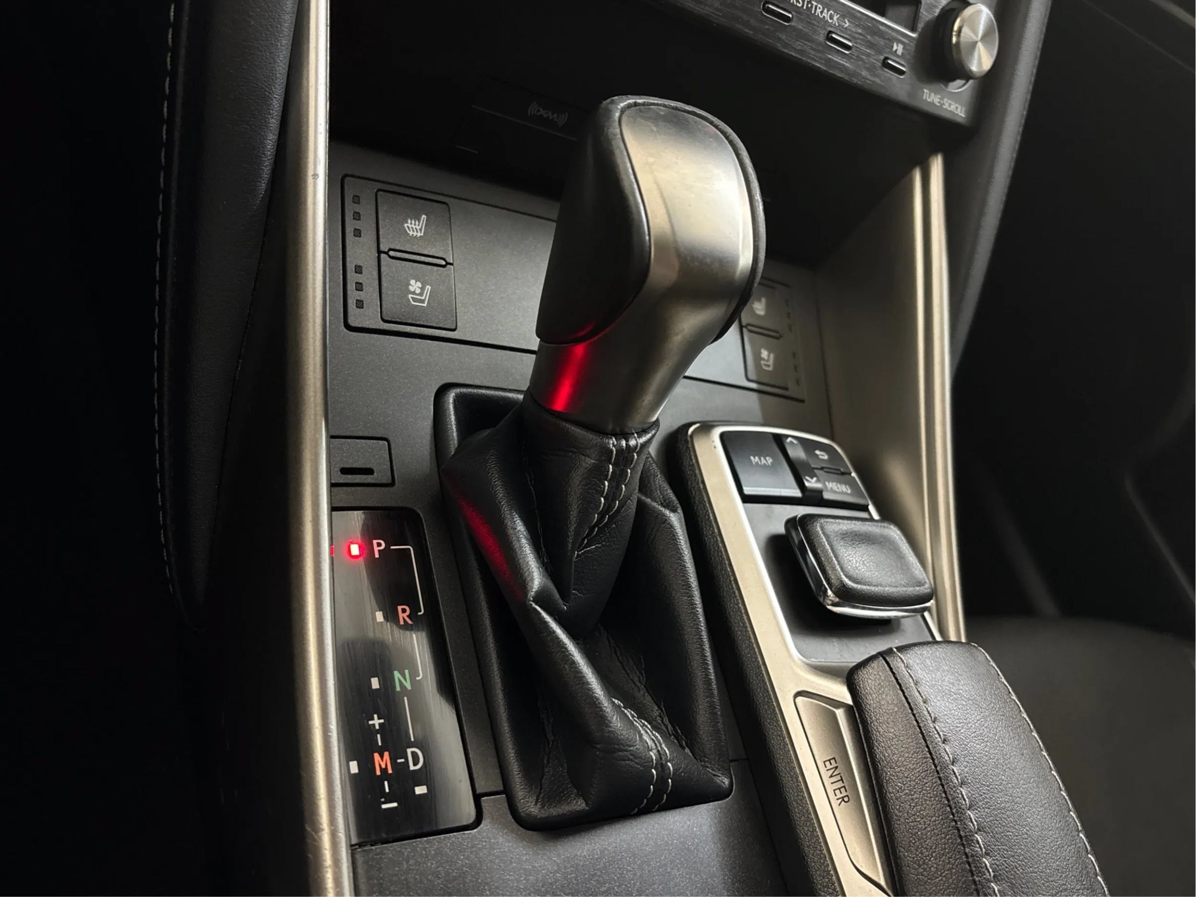 Used 2018 Lexus IS 300 AWD w/ Comfort Package image 44